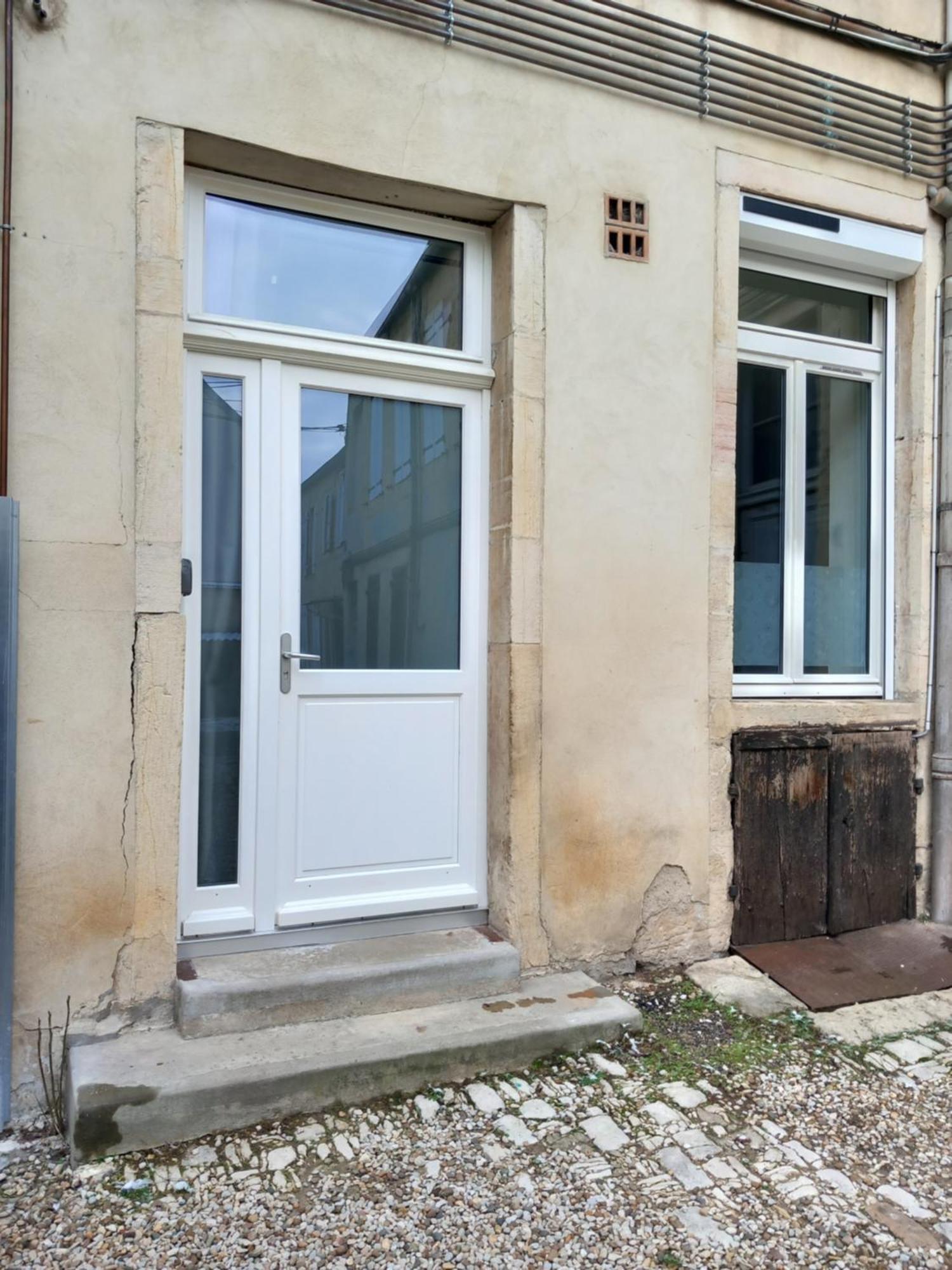 La Cour Fleurie, Tout Confort ดีจอง ภายนอก รูปภาพ